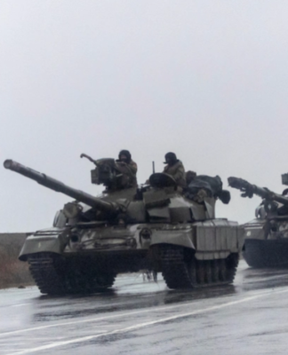 Ukrainian tanks on the move