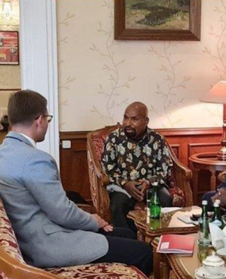 Why Governor Lukas Enembe is inviting Russia’s Putin to Papua Papuan Governor, Lukas Enembe
