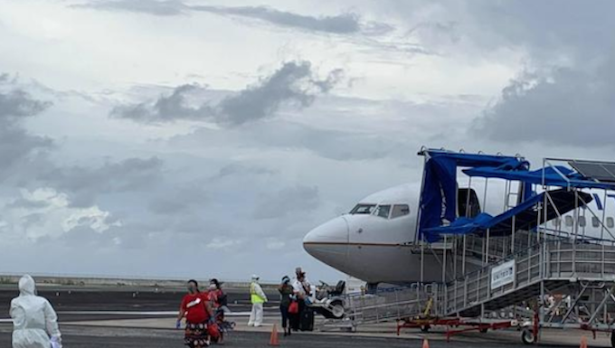 A Marshall Islands repatriation group arrives in Majuro