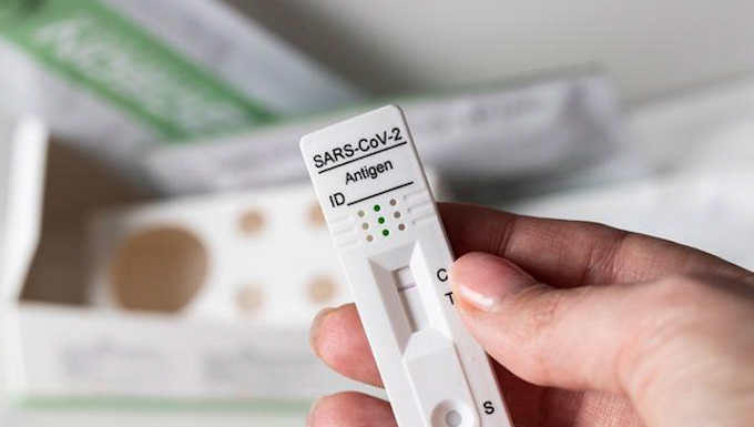 Auckland’s new covid-19 case numbers not highest in NZ for first time Auckland’s case numbers peaked in the omicron outbreak almost six weeks ago