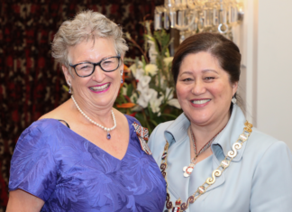 NZ midwife Claire Eyes with Governor-General Dame Cindy Kiro
