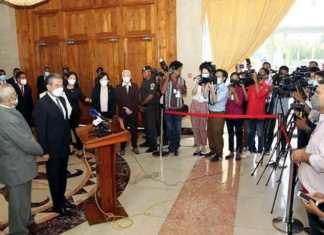 Showing how it's done in Dili - Wang Yi media conference