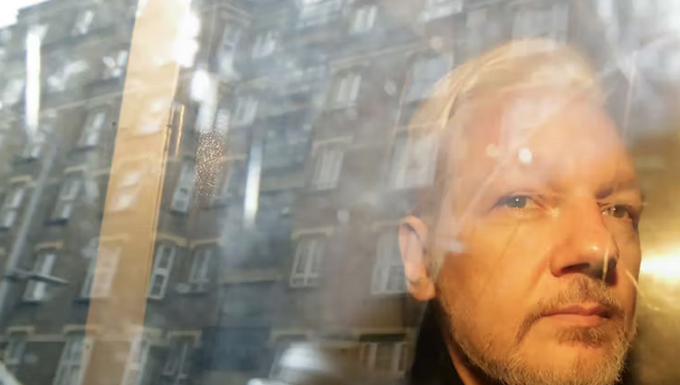 UK government orders extradition of Julian Assange to US, but that isn’t end of the matter Political prisoner Julian Assange