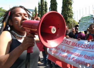 Papuan protesters in Makassar