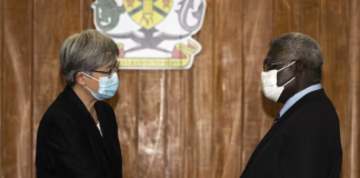 Australian Foreign Minister Penny Wong and Solomon slands Prime Minister Manasseh Sogavare
