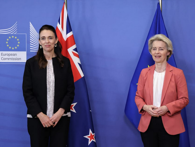 NZ Prime Minister Jacinda Ardern and European Commission President Ursula von der Leyen