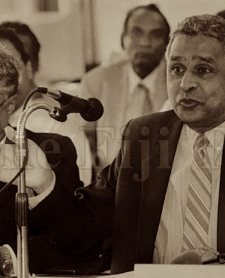 Jai Ram Reddy (right) and Mahendra Chaudhry at a meeting