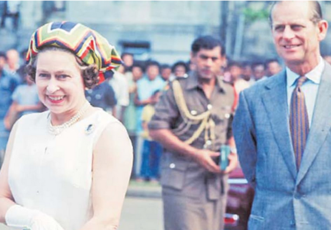 The late Ratu Epeli Nailatikau (rear) during Queen Elizabeth II and Prince Philip’s visit to Fiji in 1977