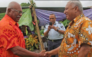 Sitiveni Rabuka (left) with Voreqe Bainimarama in 2018.