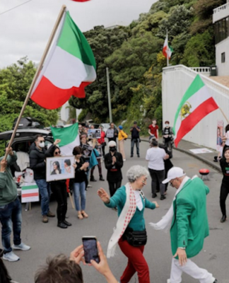 Protesters outside the Iranian embassy in Wellington 281022