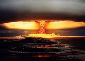 The Licorne nuclear test at Moruroa Atoll in 1971
