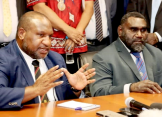 PNG Prime Minister James Marape (left) and Bougainville President Ishmael Toroama