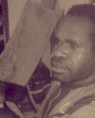 Papuan protester Zode Hilapok
