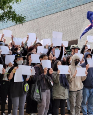 Last night's local Chinese covid-10 lockdowns protest in Auckand's Aotea Square