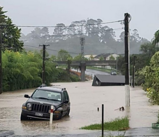 Torrential rain lashes West Auckland
