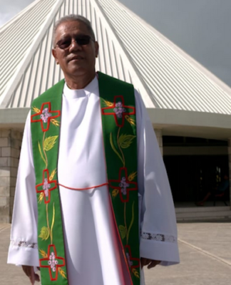 Monsignor Vicar Lutoviko Finau