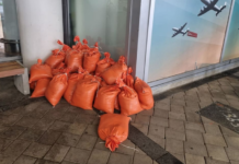 Sandbags in place at Auckland International Airport