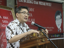 Indonesian human rights advocate and researcher Andreas Harsono