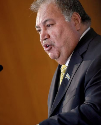 Nauru's Baron Divavesi Waqa