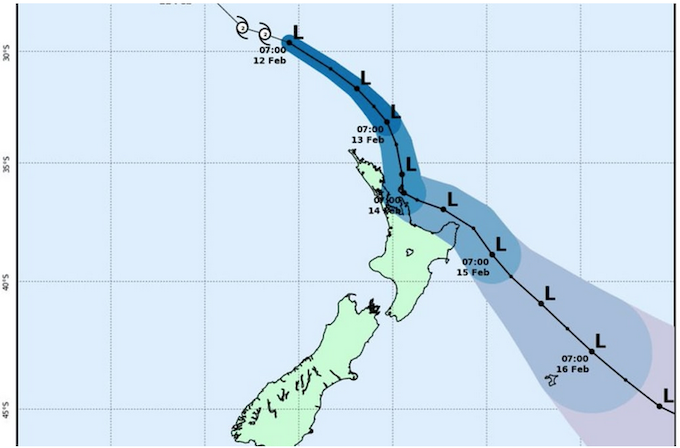 Cyclone Gabrielle's predicted track 120223