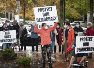 Protesters against the Rotorua Lakes Council's proposed representation bill