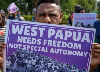 West Papuan protesters demanding "freedom" stage a demonstration outside the US Embassy in Jakarta