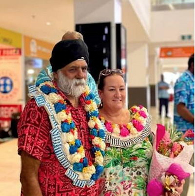 Professor Ahluwalia and wife Sandra Price at Nadi