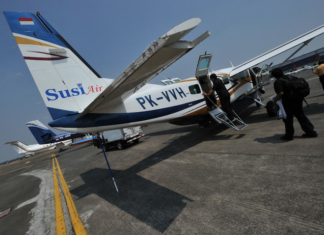 A Susi Air Cessna similar to the one seized in Nduga pictured preparing for takeoff