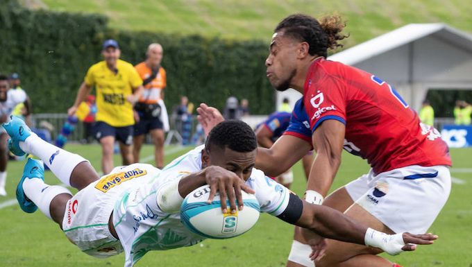 Fijian Drua replacement Taniela Rakuro dives over to score the match winning try