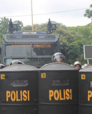 Indonesian police quell a demonstration in the Papuan region