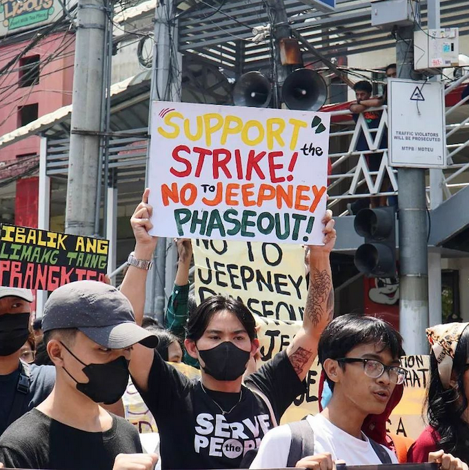Jeepney protest JB 680wide Several transport groups staged a strike yesterday in support of a better deal for jeepney owners and drivers as part of the Philippines government's modernisation programme