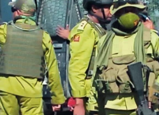 PNG Corrections officers