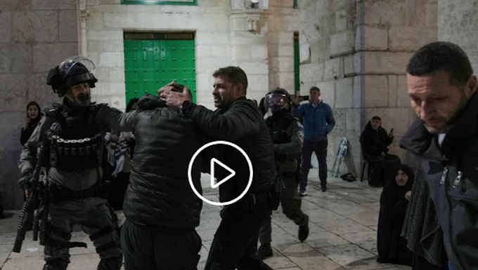 Al-Aqsa raid: How BBC coverage is enabling Israeli violence Israeli police attack worshippers inside Al-Aqsa Mosque