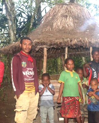 The Mek family in Jiwaka Province, Papua New Guinea