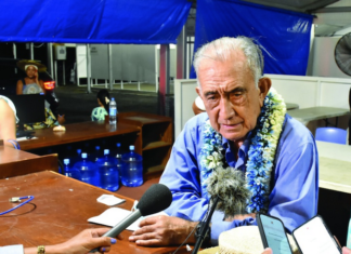 Tavini Huira'atira leader Oscar Temaru