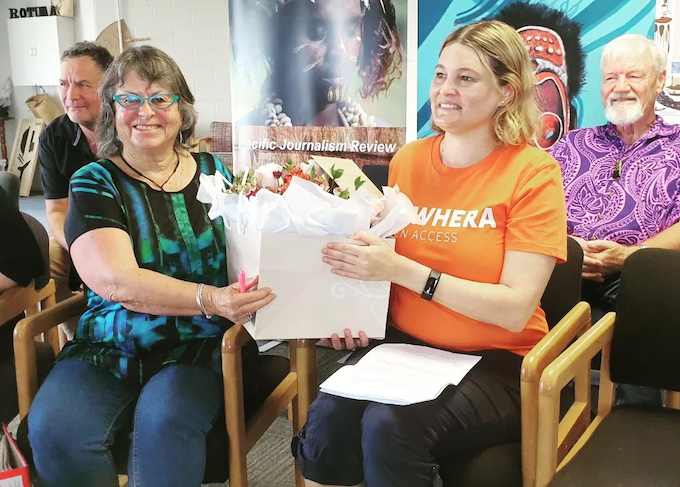 Asia Pacific Media Network chair Dr Heather Devere presents a bouquet to Tuwhera's Donna Coventry