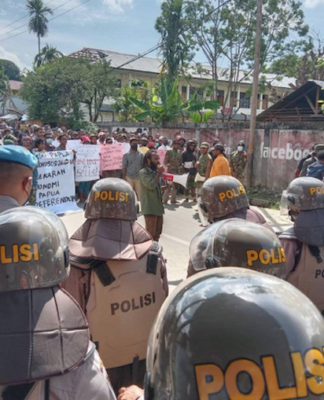 A protest against the division of Papua Province and the establishment of a New Autonomous Region in Jayapura City in 2022