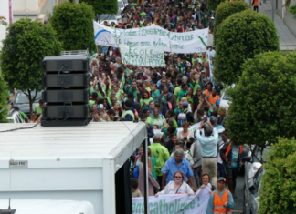 An estimated 7000 people marched to New Caledonia's Territorial Congress