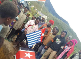 West Papuan Morning Star flag at burial