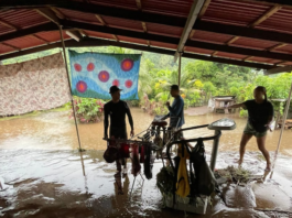 Flooding in Tahiti's Teahupo’o village