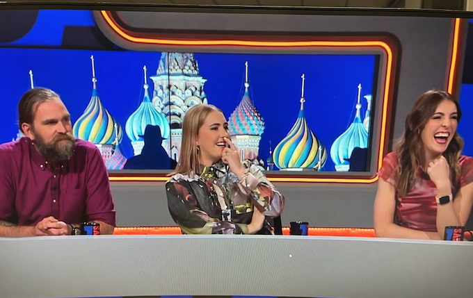 7 Days' comedians have a laugh at RNZ against the backdrop of the Kremlin