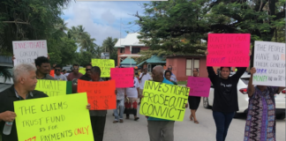 Displaced Bikini Islanders march on the US Embassy in Majuro