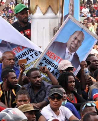 A Papuan protest against the "criminalisation" of Governor Lukas Enembe of Papua province