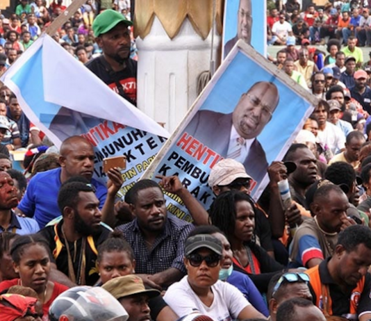 A Papuan protest against the "criminalisation" of Governor Lukas Enembe of Papua province