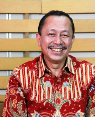 Jakarta’s rights commission criticised for ‘failure’ over NZ pilot hostage case Former Komnas HAM chairperson Ahmad Taufan Damanik