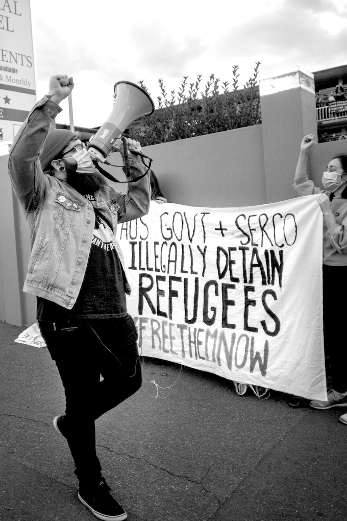 Protesters calling for the release of the refugees illegally detained in Brisbane - © 2023 Kasun Ubayasiri