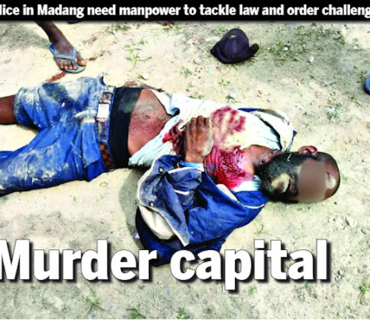 A young man from East Sepik was stabbed and died instantly at Madang's Bates Oval on 17 July 2023