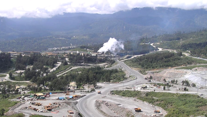 Porgera goldmine . . . in April, tribal violence led to the closure of schools and businesses