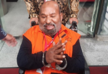 Suspended Papua Governor Lukas Enembe