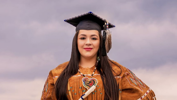 Paiute-speaking First Nations language advocate Christina Dawa Kutsmana Thomas